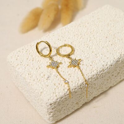 Mini hoop earrings with stars and dangling chains