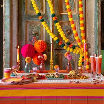 Nappe de table en papier jaune, orange et rose Diwali 3