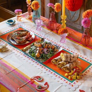 Nappe de table en papier jaune, orange et rose Diwali 4