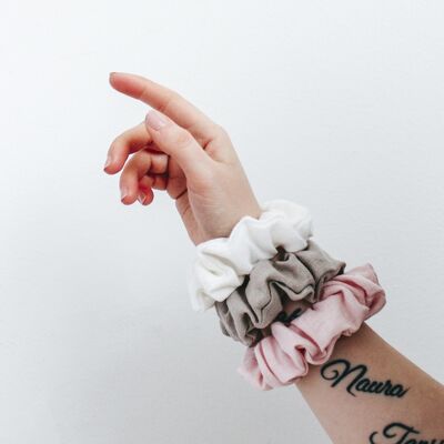 Scrunchie di lino beige