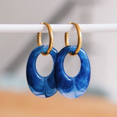Stainless steel earring with resin drop - dark blue mixed / gold
