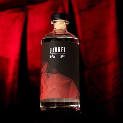 Garnet Gin Almandine mit Granatapfel – Der süße Gin