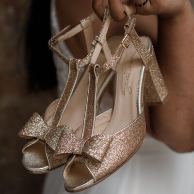 Sandalo da sposa in paillettes oro