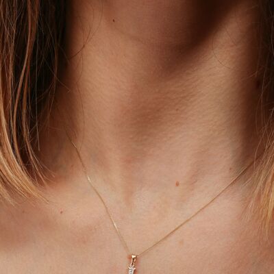 Solid Yellow Gold Diamond "I" Initial Pendant Necklace