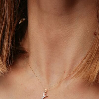 Collier pendentif initial "Y" en or jaune massif et diamant