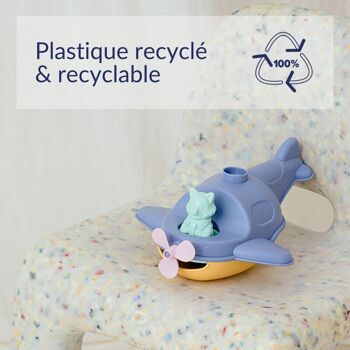 Le Jouet Simple, Hydravions 2-en-1 et Figurine, Jouets Éducatif pour Le Bain & La Plage, Fabriqués en France, 100% Plastique Recyclé et Recyclable, Lavables Lave-vaisselle, Cadeau Enfant Filles et Garçons Dès 1 An, Assortiment 3