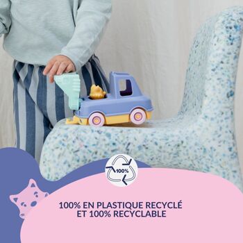 Le Jouet Simple, Camion Pompier et Figurine, Fabriqué en France, 100% en Plastique Recyclé et Recyclable, Lavable au Lave-vaisselle, Cadeau Enfant Fille et Garçon Dès 1 An, Jouet Éducatif pour la Plage 7