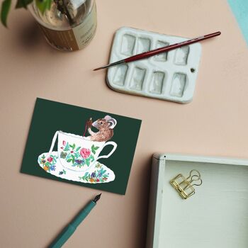 Souris de carte postale dans la tasse de thé 2