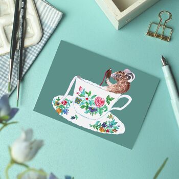 Souris de carte postale dans la tasse de thé 5