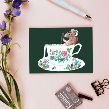Souris de carte postale dans la tasse de thé 6