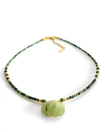 Collier en pierre de turquoise africaine, pendentif en prenhite et perles plaquées or - Fait main - Ravage 1