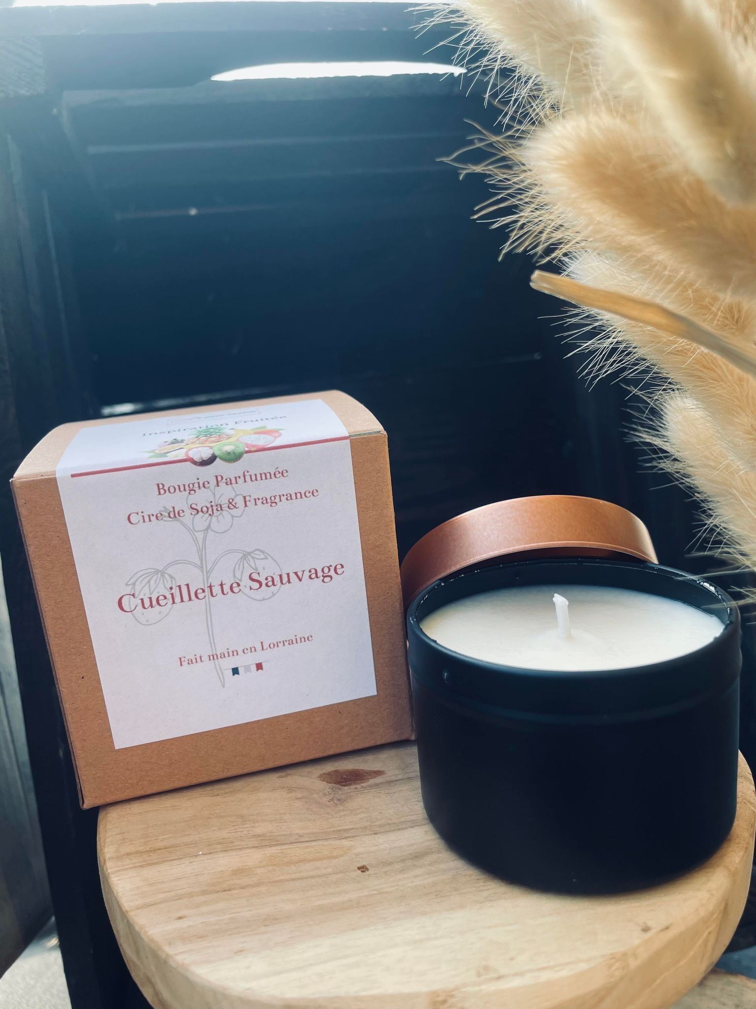 Candela profumata alla raccolta selvatica