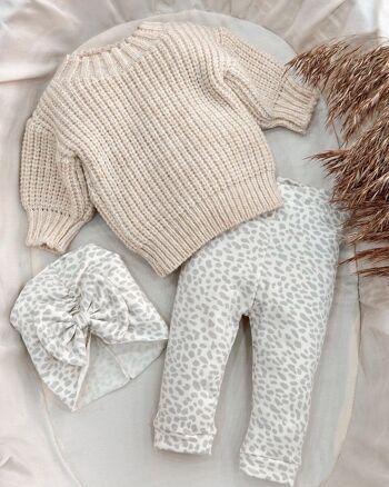 Ensemble bébé fille en tricot épais en coton biologique à motif léopard 1