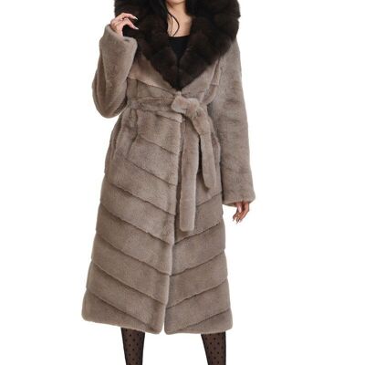 Manteau en vison à capuche en zibeline