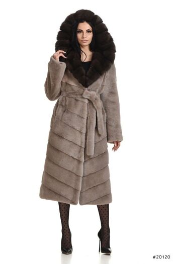 Manteau en vison à capuche en zibeline 5