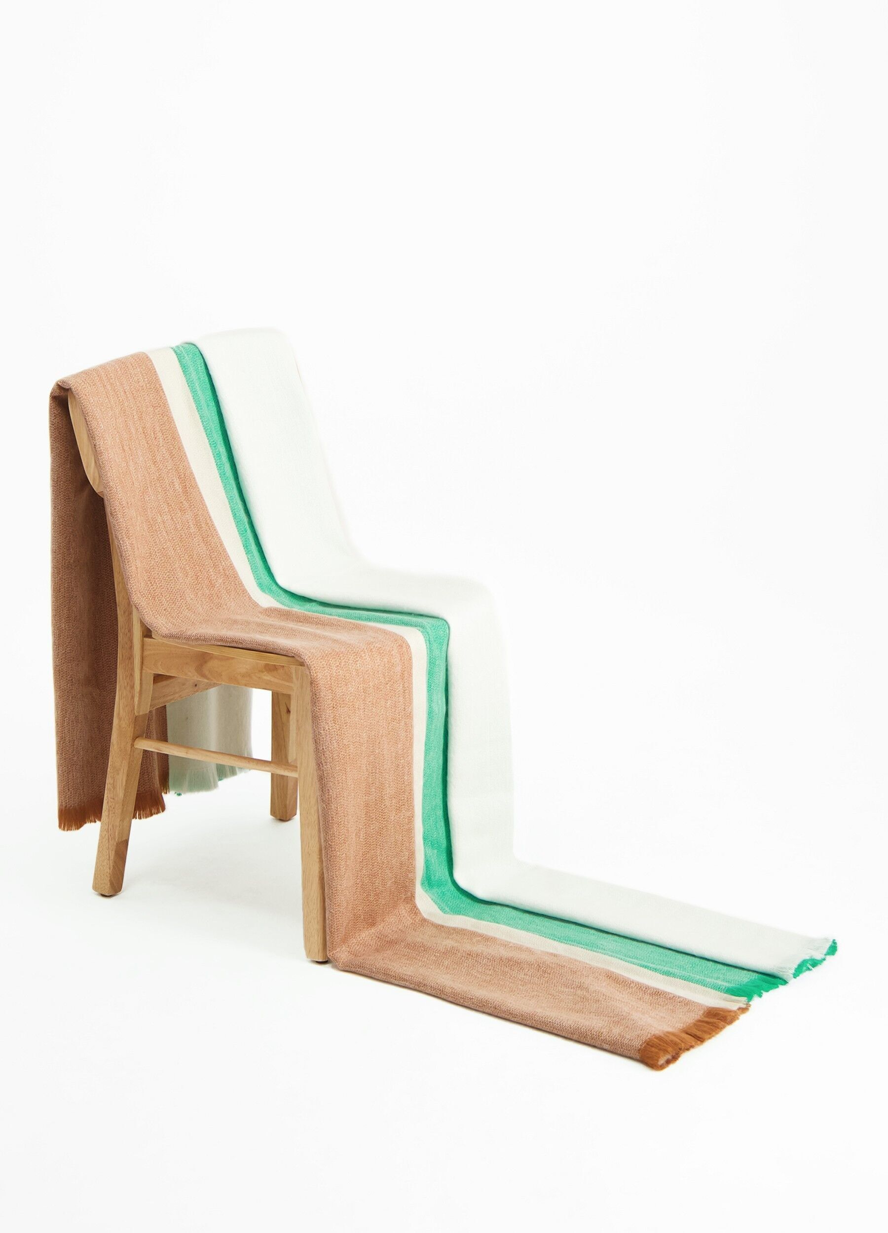 Plaid rayé vert botanique et naturel