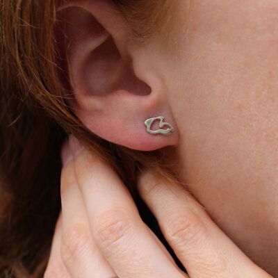 Stud earrings in solid silver, artisanal lace jewelry