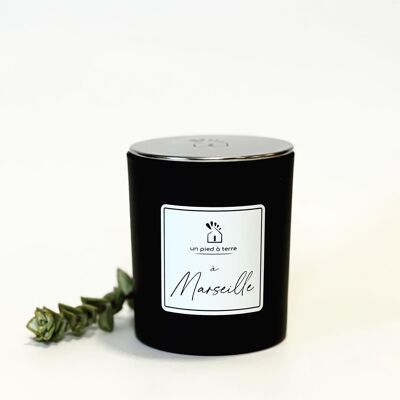 Scented candle “Un Pied à terre in Marseille”