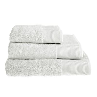 Marlborough Bamboo Towels - Hypo-Allergenic, Anti-Bacterial (White)