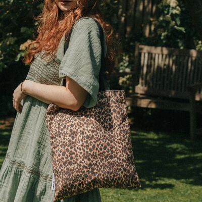 Bolso shopper de lona de algodón con estampado de leopardo de Xander Kostroma