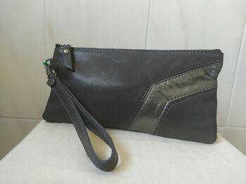 Pochette en cuir, couleur Gris et Argent, upcycling 3