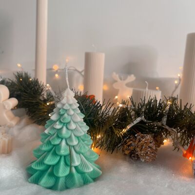 Traditional degraded fir tree candle with white/green snow effect