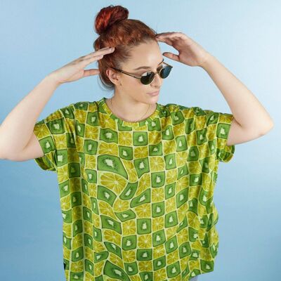 Übergroßes T-Shirt mit grünem und gelbem Fruchtdruck