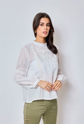 Phoebe - Blouse avec broderies 3