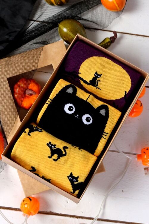 Halloween gift box SPOOKY CAT with 3 pairs of socks