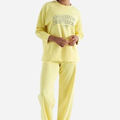 Leisure suit yellow