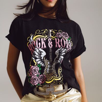 Camiseta avec estampado vintage de rock and roll en negro