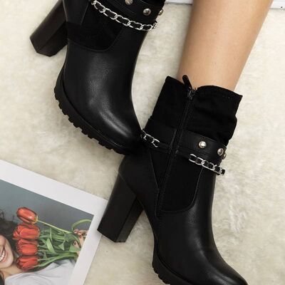 Heeled ankle boots - F5939