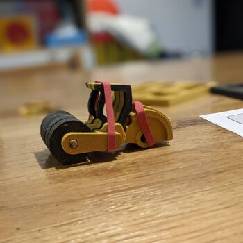 FLEUR, le rouleau compresseur, Kit de construction de véhicule en bois 4