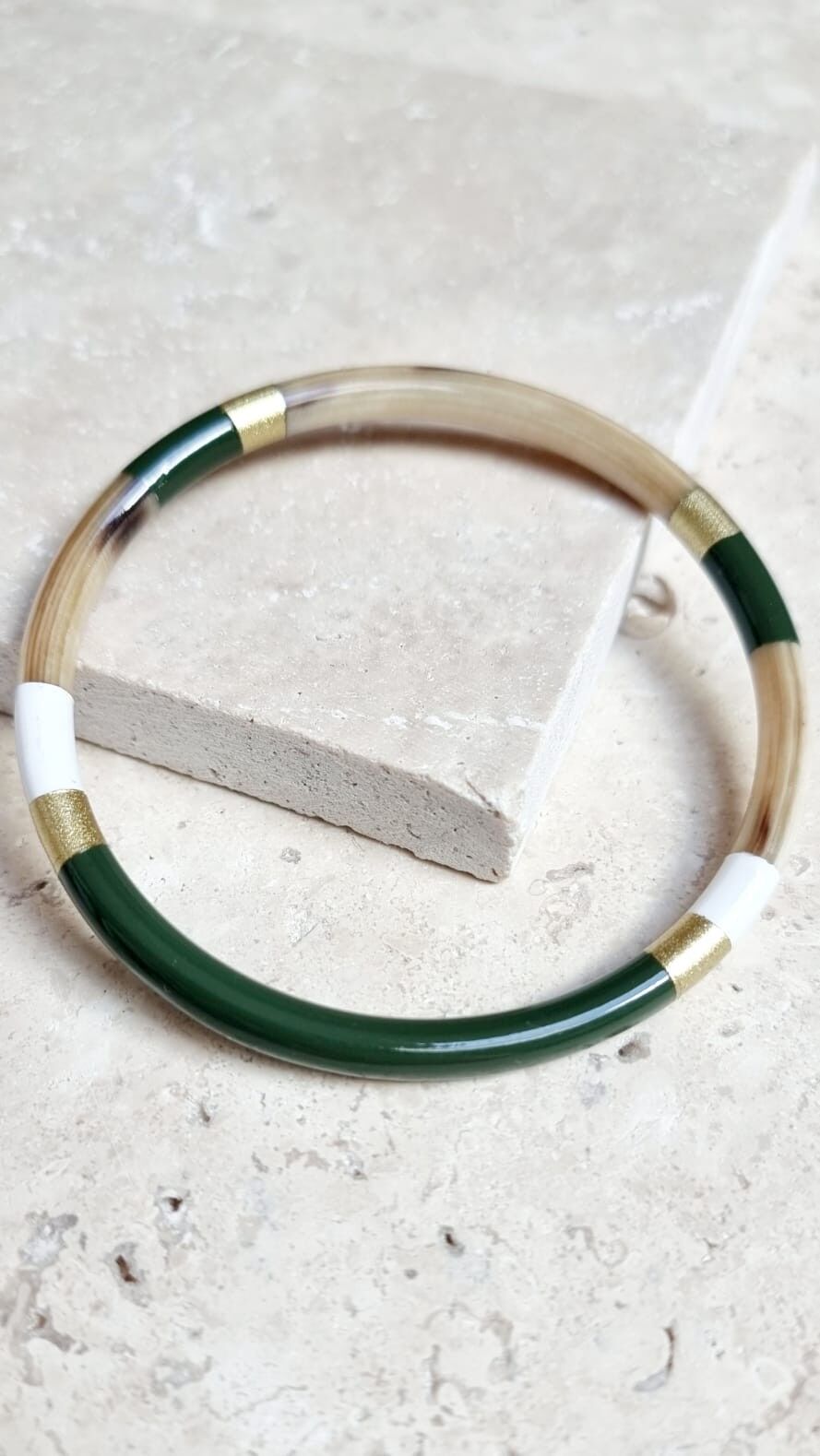 Armreif aus Horn – Cala-Modell von Le Coin Sauvage – 5 mm