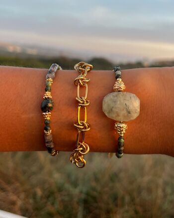 Bracelet en pierres de turquoise Africaine, Préhnite & perles plaquées or - Fait main - Ravage 1