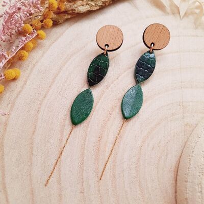 Emerald Green Iris Earrings - (made in France) in solid beech wood and leather