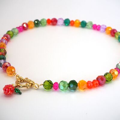 Glänzende Halskette, verziert mit Obst oder Gemüse / aus mehrfarbigen facettierten Glasperlen