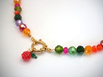 Collier Shiny orné de son fruit ou légume /en perles multicolores en verre facetté 12