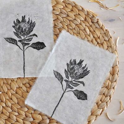 Feuille A4 Plante gravée sur bois « Fleur de Protea »
