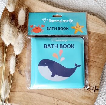 Livre de bain bébé hochet 1