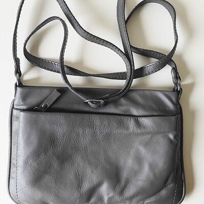 Élise, un sac à main en cuir gris