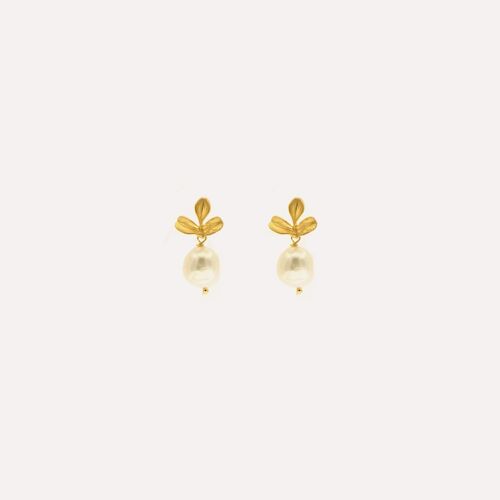 Garden Leaf & Pearl Earrings