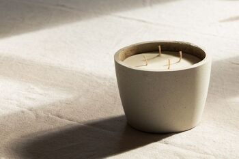 Classic Candle - Pure White 4