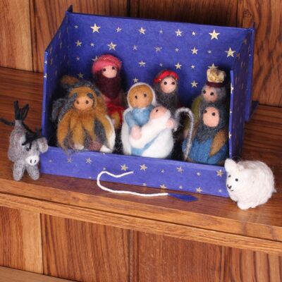Handfelted Nativity In Midnight Sky Box - 8 Pieces - One Colour