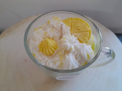 Bougie tasse gourmande parfumée au citron meringué