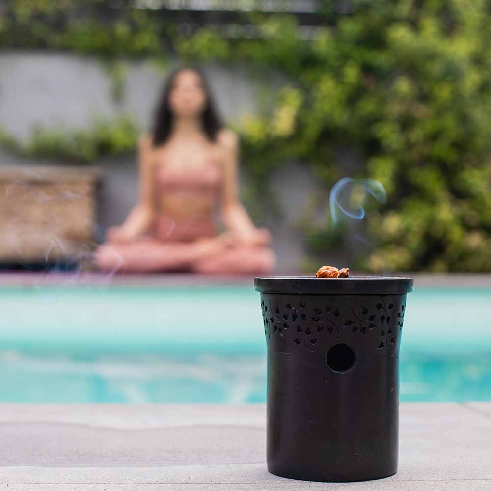 Stone Incense Diffuser for Resins, Geo Floral Frieze - Aromandise