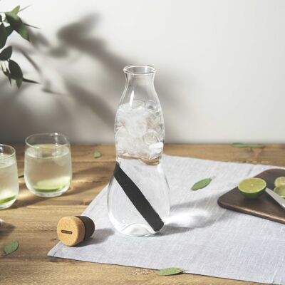 Water Carafe (Charcoal included) - Activated charcoal filtering carafe