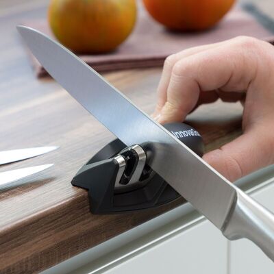 Knedhger InnovaGoods Compact Knife Sharpener