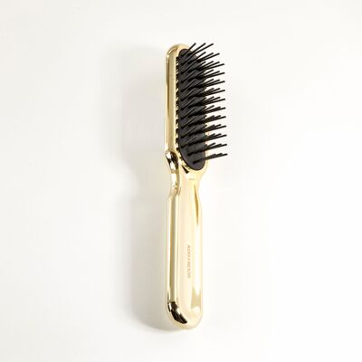 Metallic rectangular hair dryer resistant brush