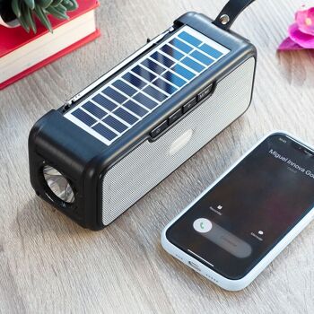 Haut-parleur sans fil à charge solaire avec lampe de poche LED Sunker InnovaGoods 10